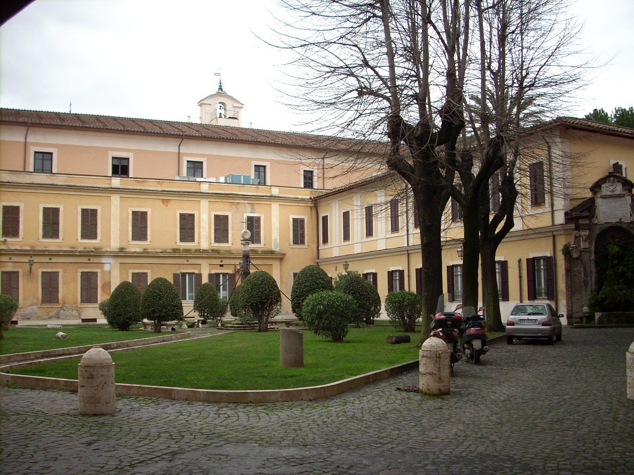 Arcispedale del SS. salvatore al Laterano, Rome, Italy - 02.JPG